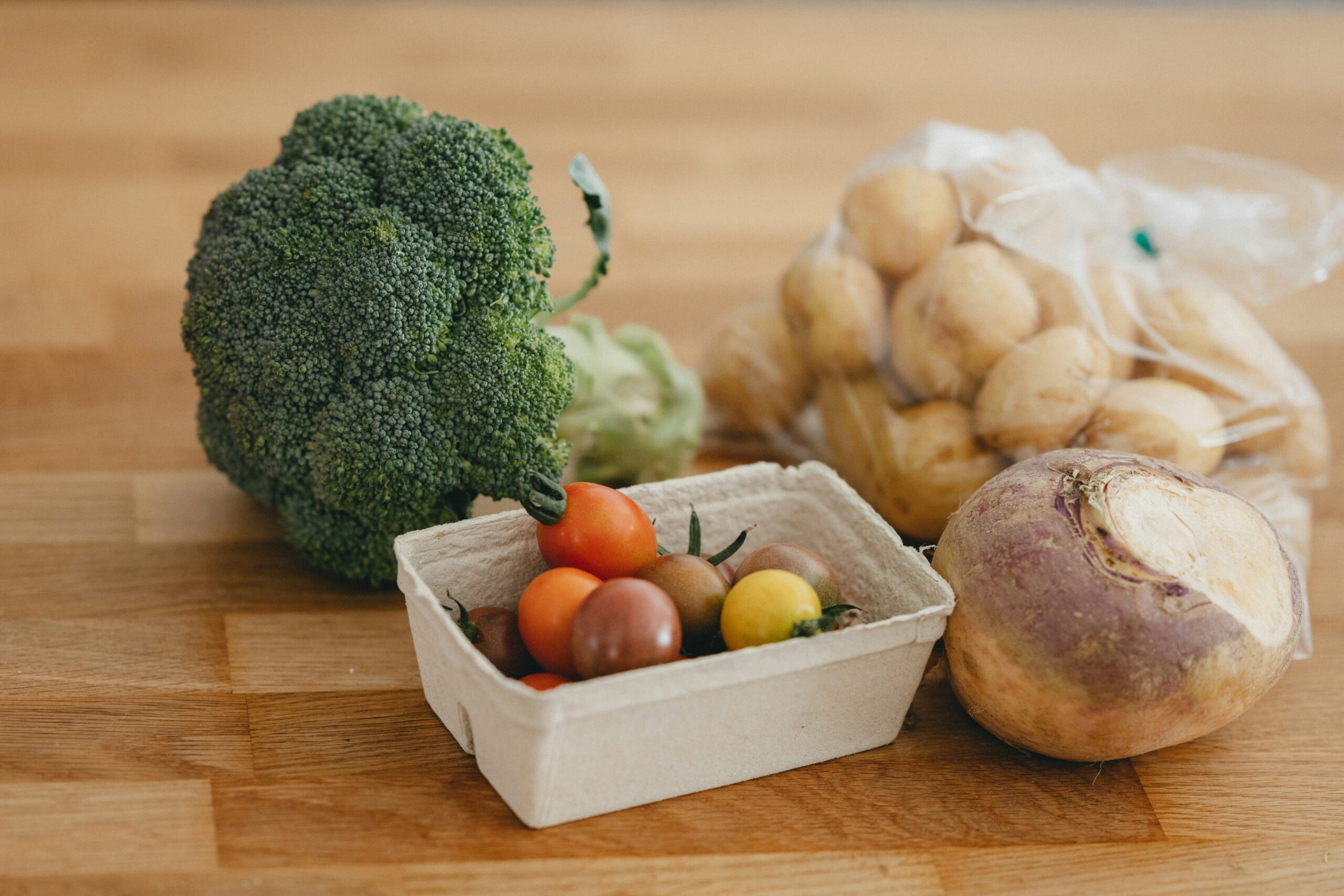 Natural Pest Control in Organic Vegetable Gardens: Protect Your Beauty & Skincare Ingredients Naturally