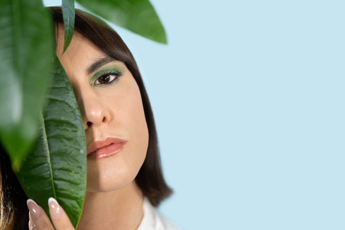 Unlock Glowing Skin with the Green Veggie Technique: Your Organic Beauty Secret